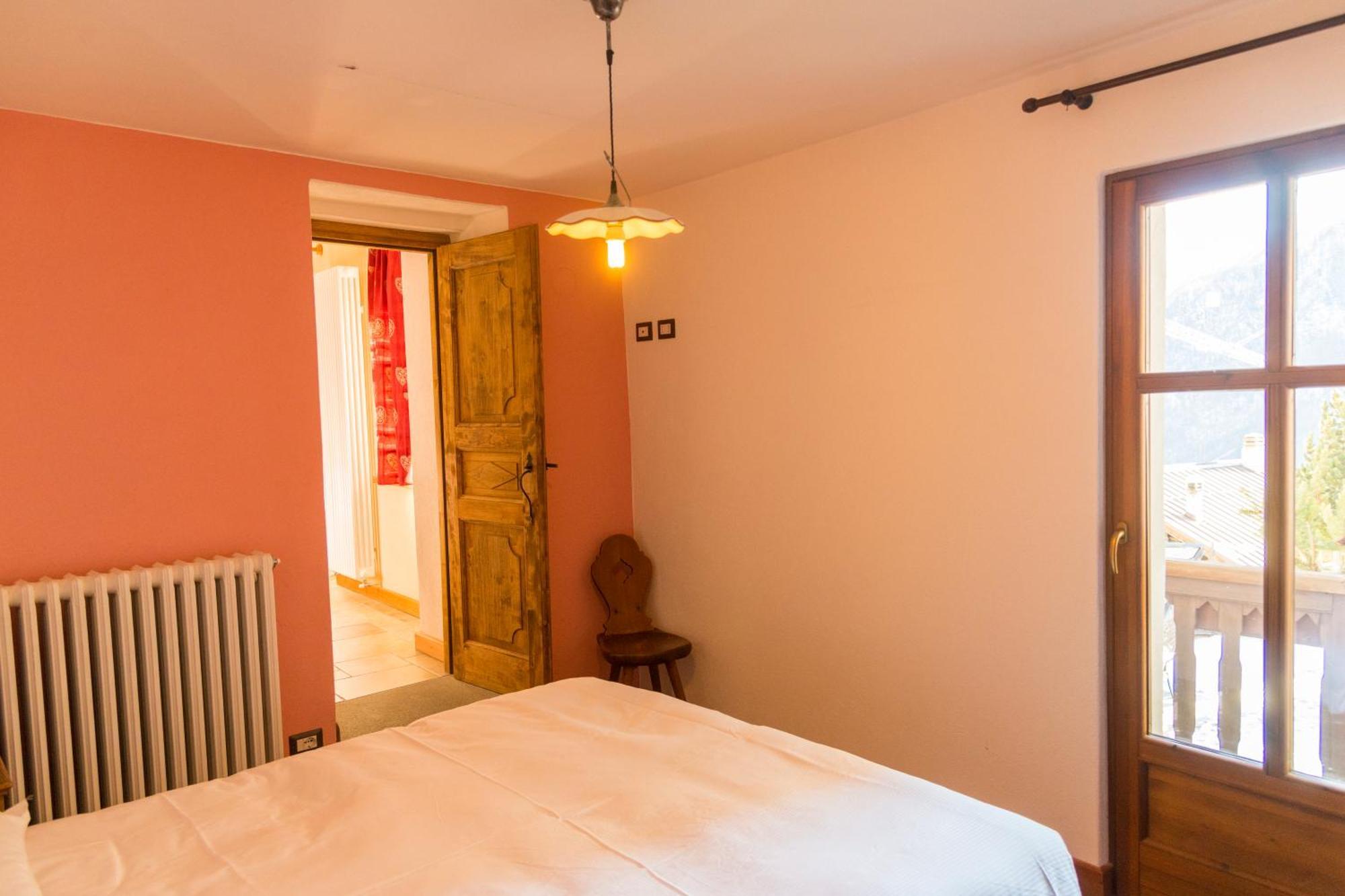 La Placette - Albergo Diffuso E Trattoria Usseaux Exteriör bild