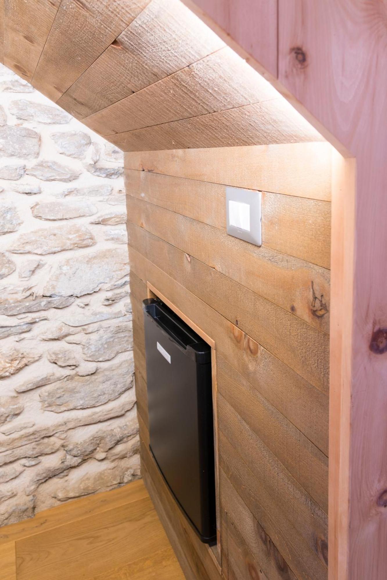 La Placette - Albergo Diffuso E Trattoria Usseaux Exteriör bild