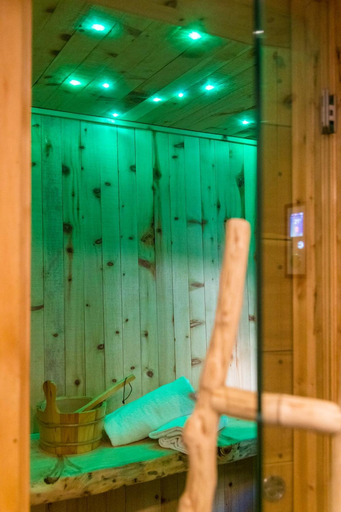 La Placette - Albergo Diffuso E Trattoria Usseaux Exteriör bild